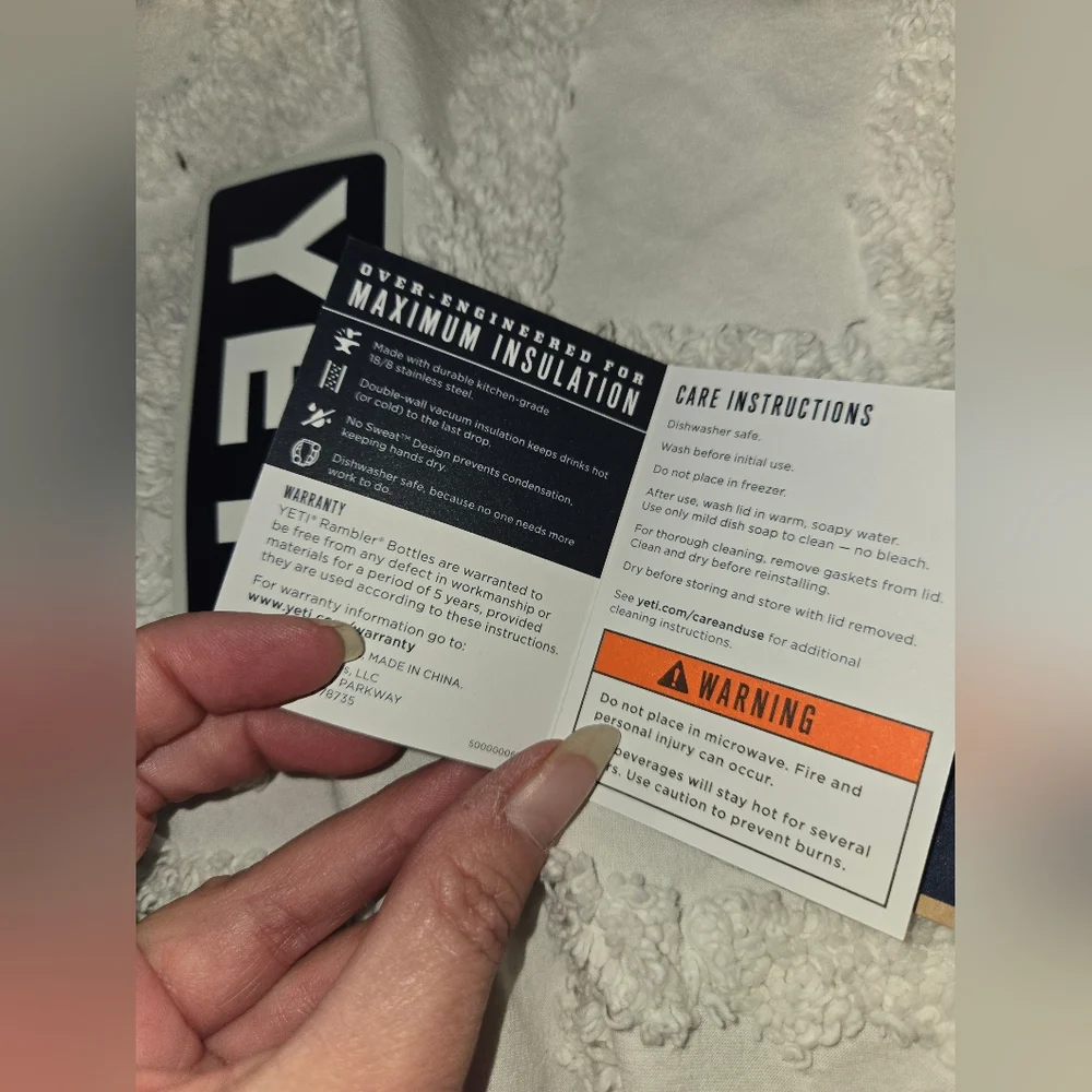 YETI Dark Blue Tumbler with Silver Design Amelia Island Heron NWT - Picture 12 of 13